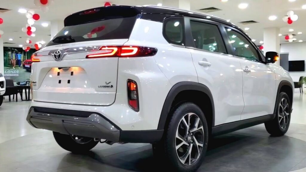Toyota Fortuner 35kmpl Mileage